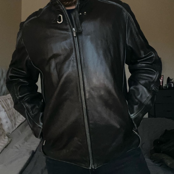 Wilson’s leather jacket - Picture 4 of 12
